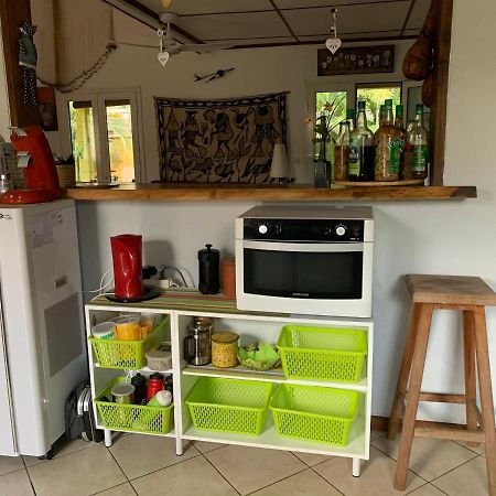 Le Dodo Sale Apartment Étang-Salé les Bains Екстериор снимка